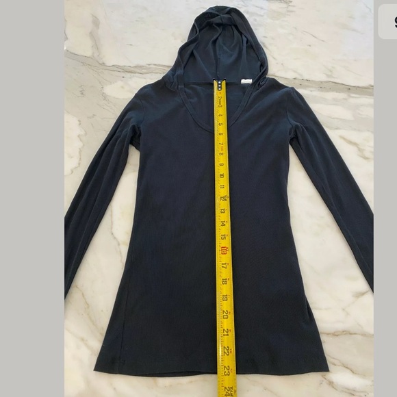 STEPHANIE B BLACK HOODIE LONG SLEEVE T-SHIRT SMALL - Picture 13 of 15